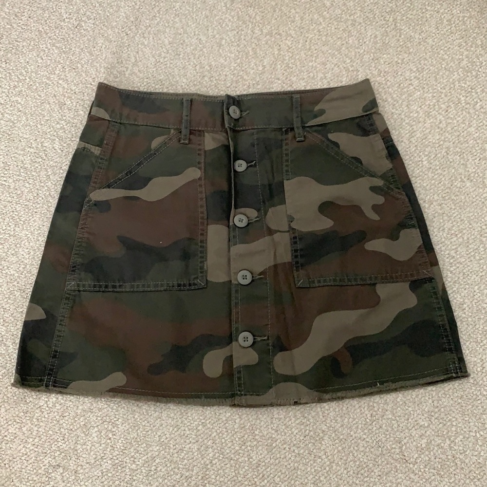 Camo Print Mini Skirt from American Eagle (in Size 0)